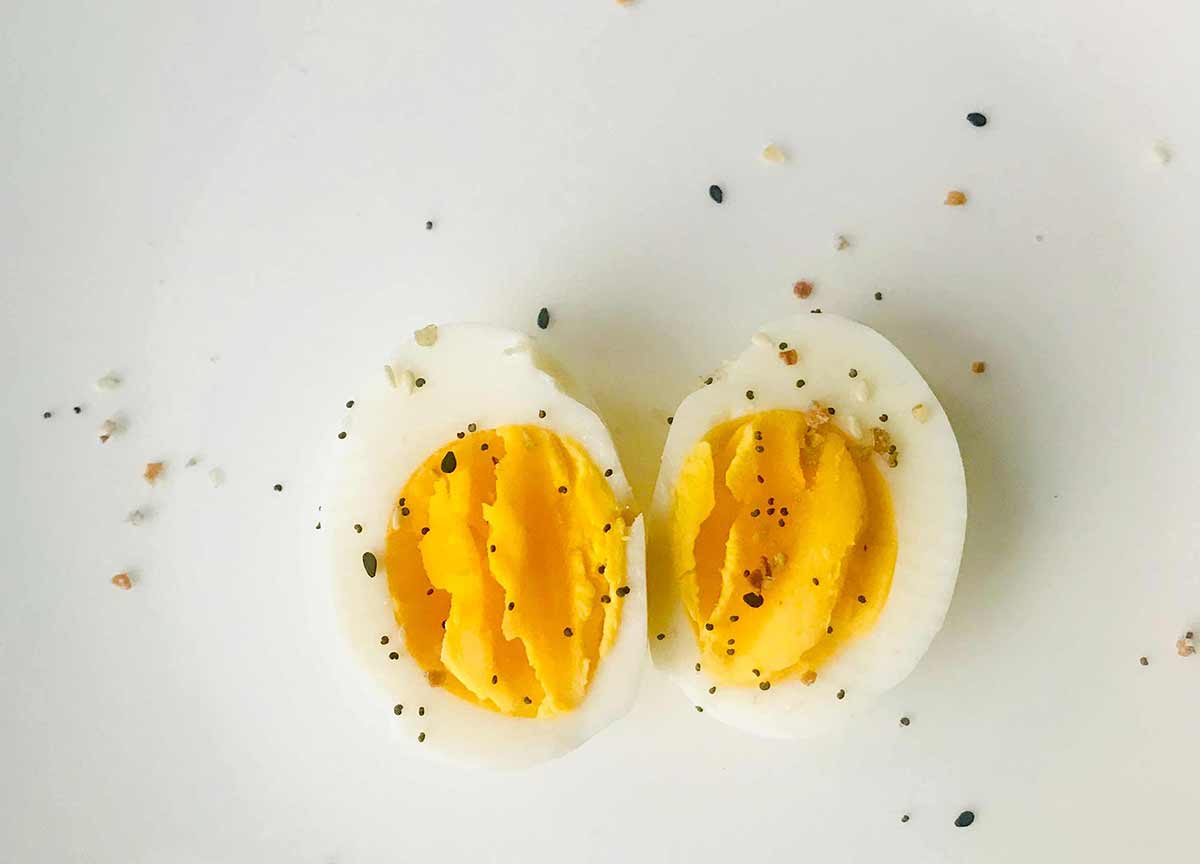 Oeufs durs au poivre